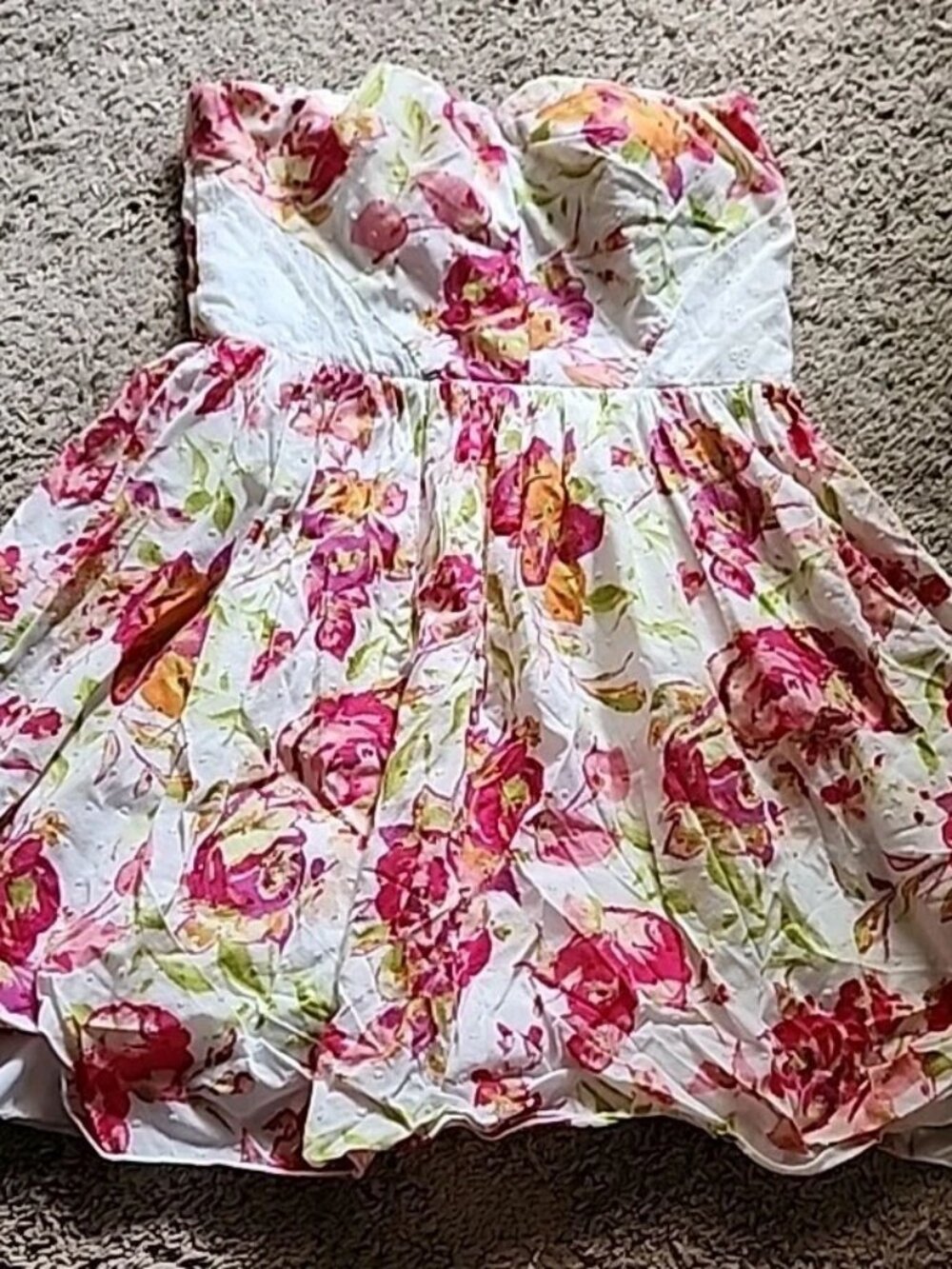 Speechless Size 7 White Floral Strapless Sun Dress